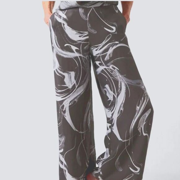 Athleta Cool Calm Pant, Gray/Silver, Size Small, NWT - Picture 3 of 7